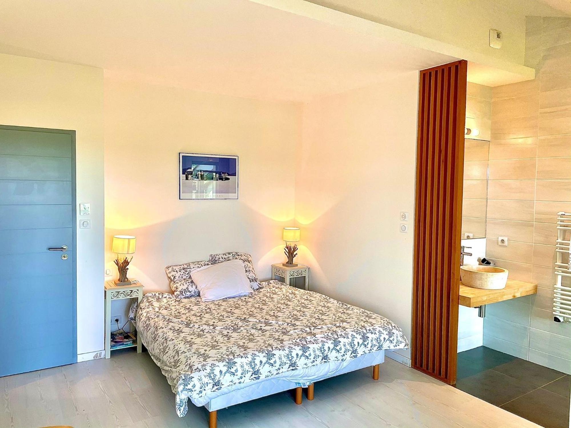Maison En Bord De Riviere De Mer Le Fenouiller 外观 照片